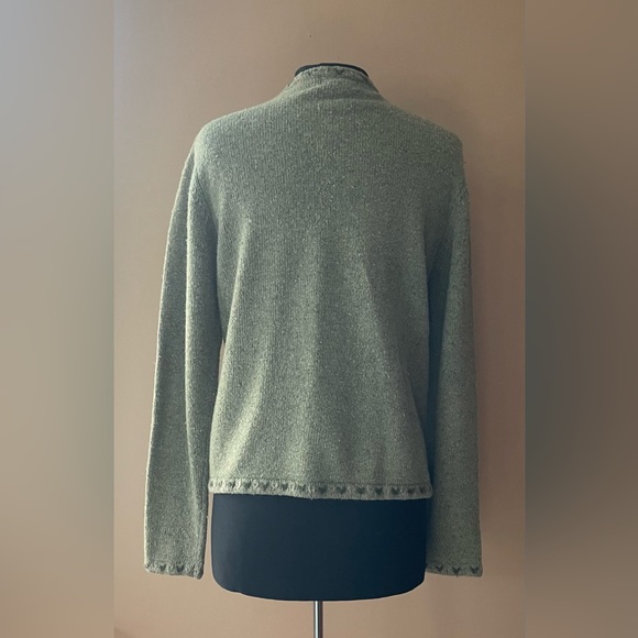 Woolrich Women's Willow Heather Button Down Sweater size M - Picture 2 of 7